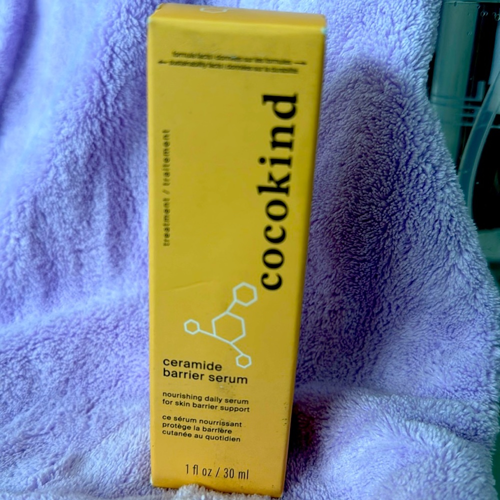 Cocokind ceramide barrier serum. Never opened